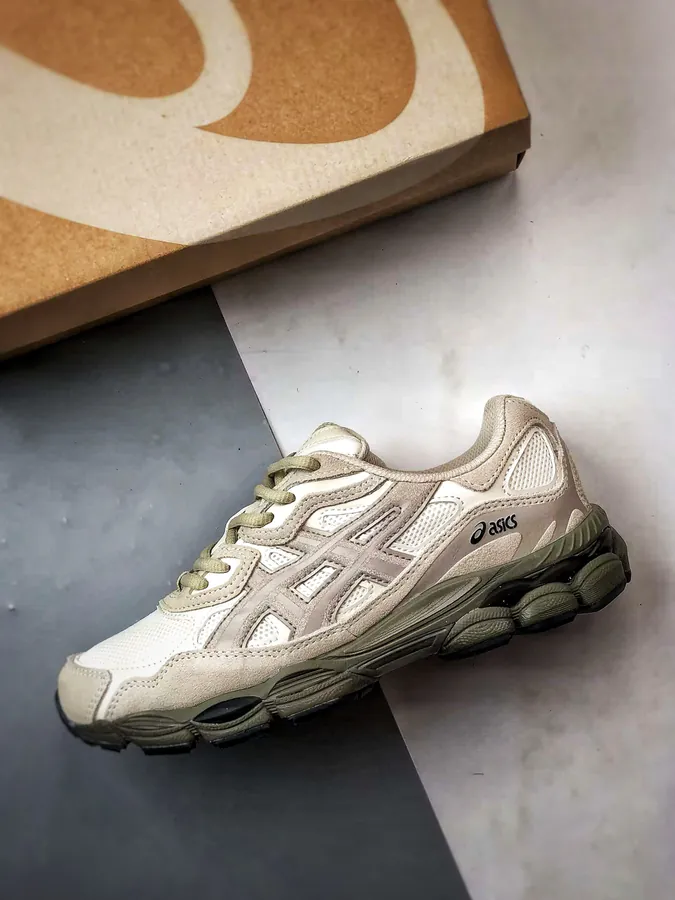 ASI GEL C Retro Sneaker