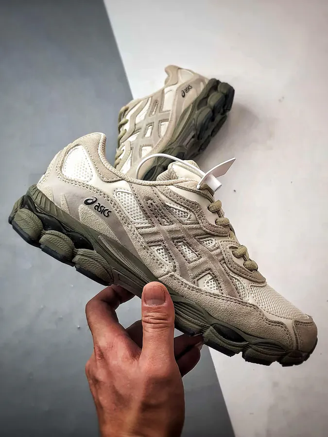 ASI GEL C Retro Sneaker