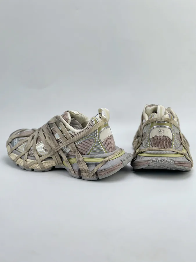 BAL Phantom Sneaker 3XL