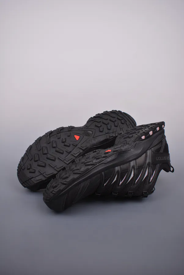 Salomon XT Quest 3D Explorer Series Adventure Running Shoes