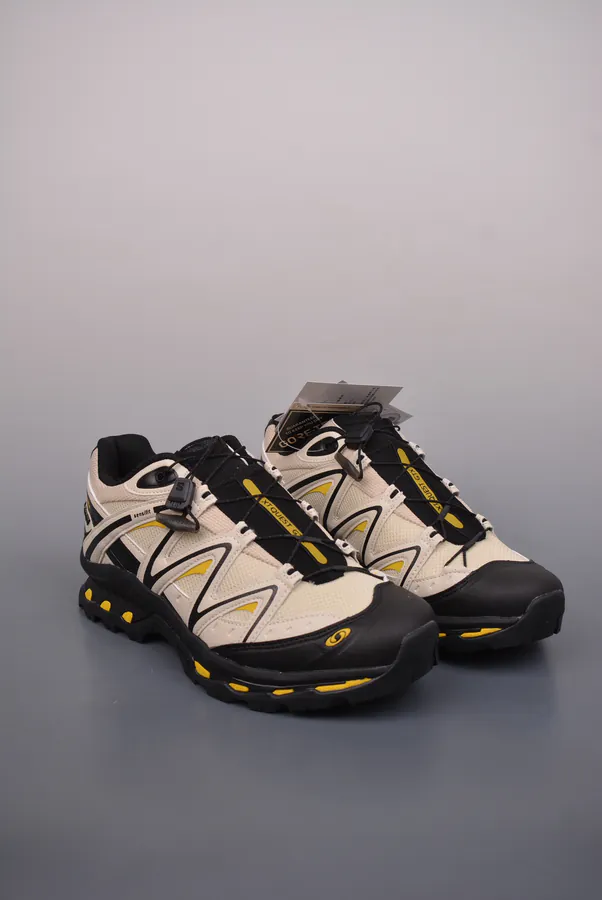Salomon XT Quest 3D Explorer Edition Trendy Trail Running Shoes