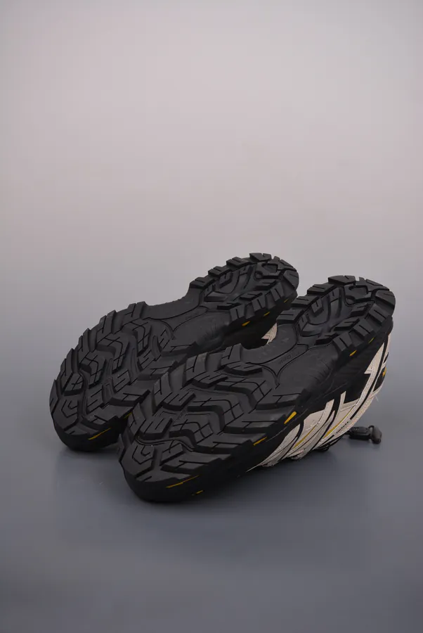 Salomon XT Quest 3D Explorer Edition Trendy Trail Running Shoes