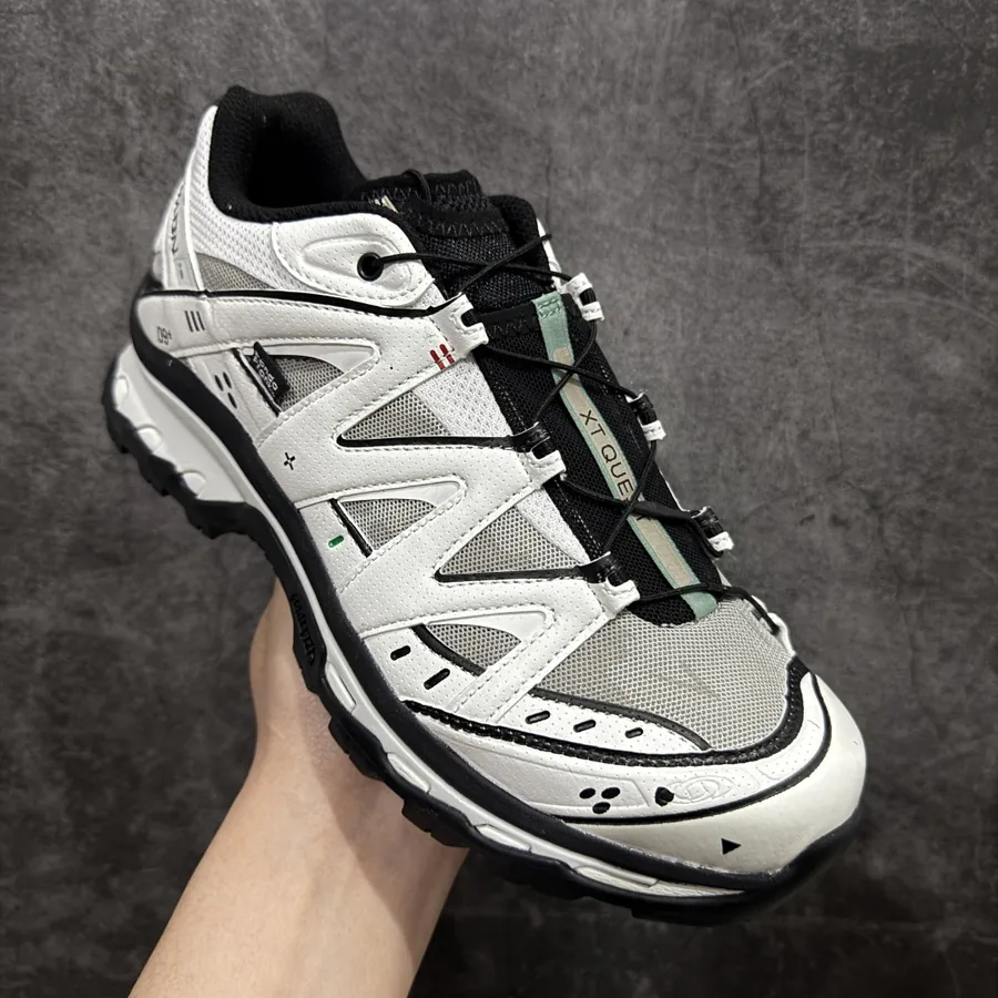 Salomon PandaPark x XT QUEST ADV Custom Graffiti Sneaker