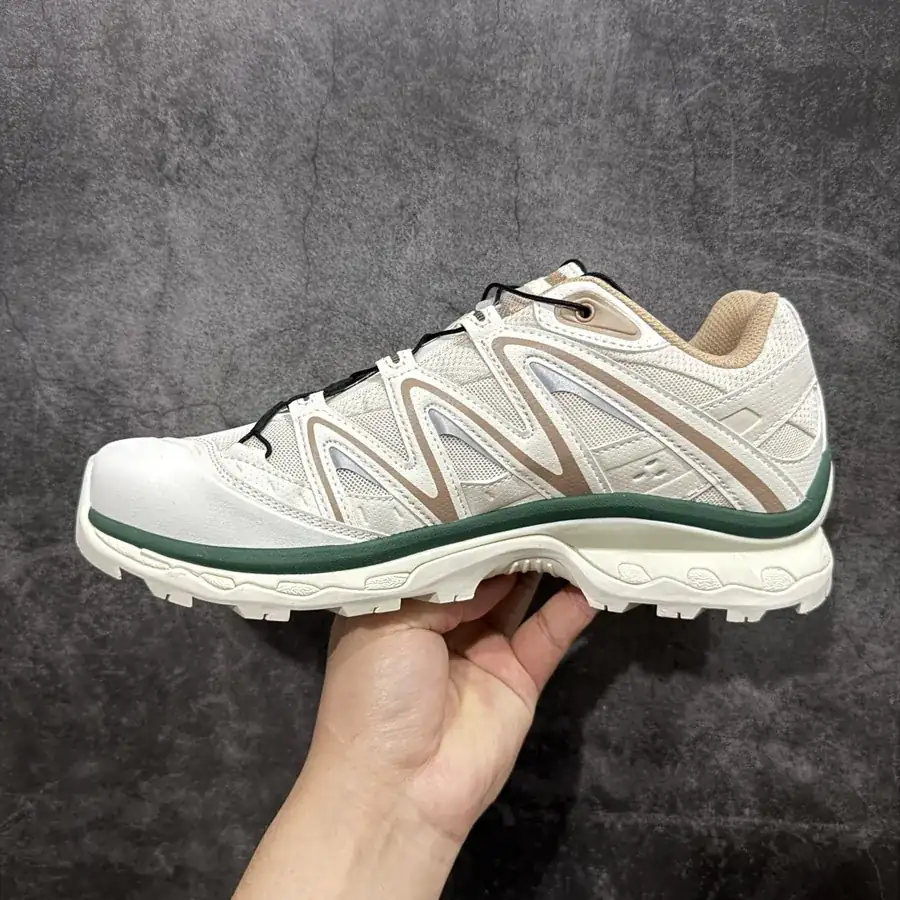 Salomon XT QUEST ADV Running Shoes Outdoor Comfort & Protection