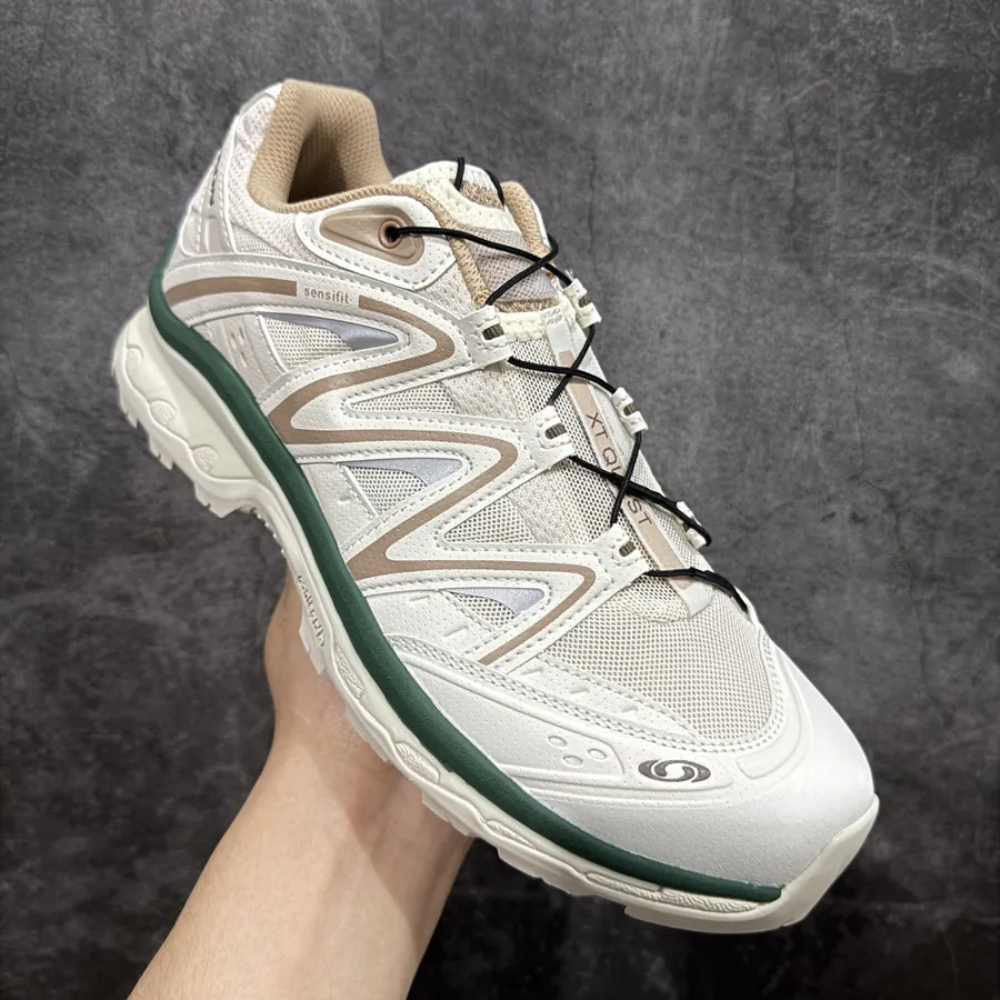 Salomon XT QUEST ADV Running Shoes Outdoor Comfort & Protection