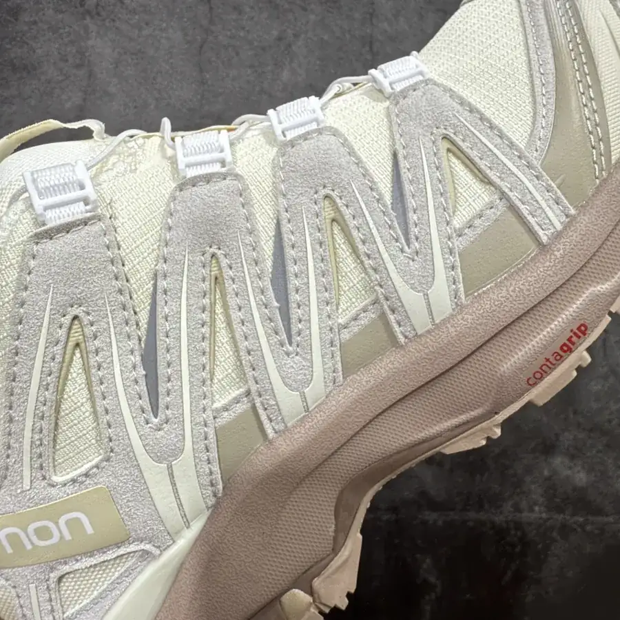SALOMON XA PRO 3D Low Top Running Shoes