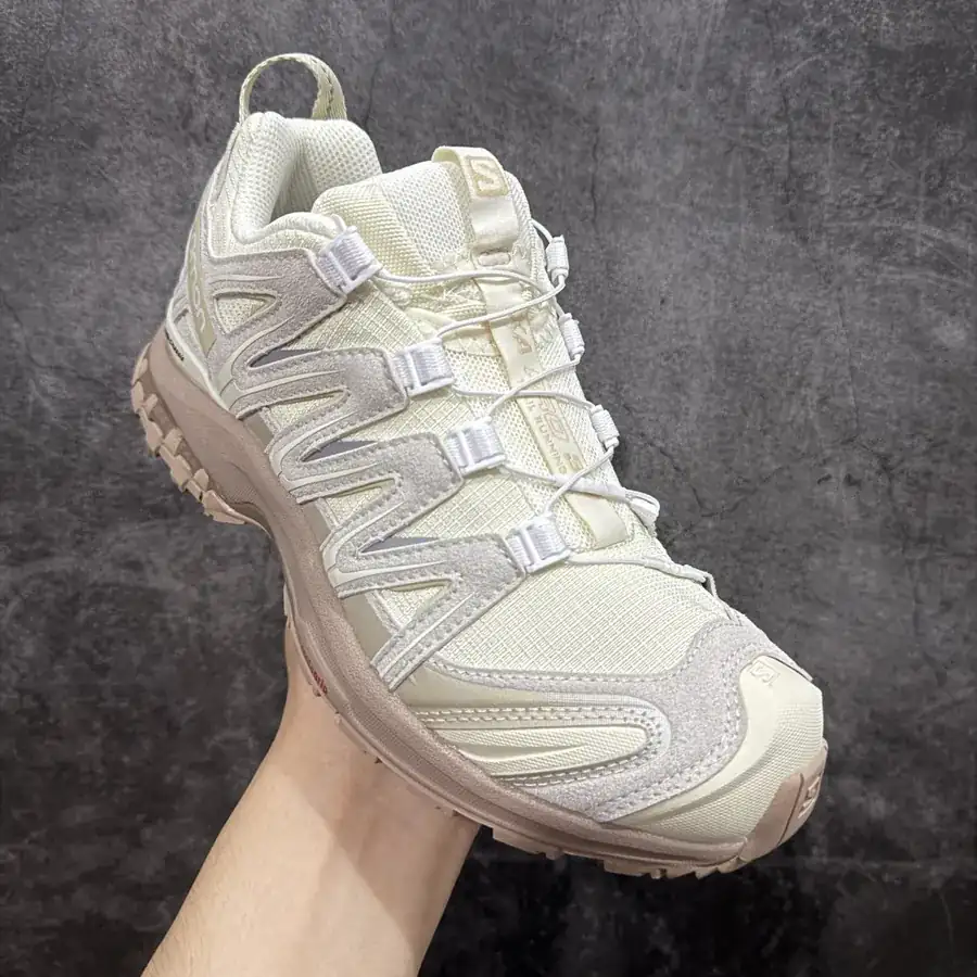 SALOMON XA PRO 3D Low Top Running Shoes Vanilla and Beige