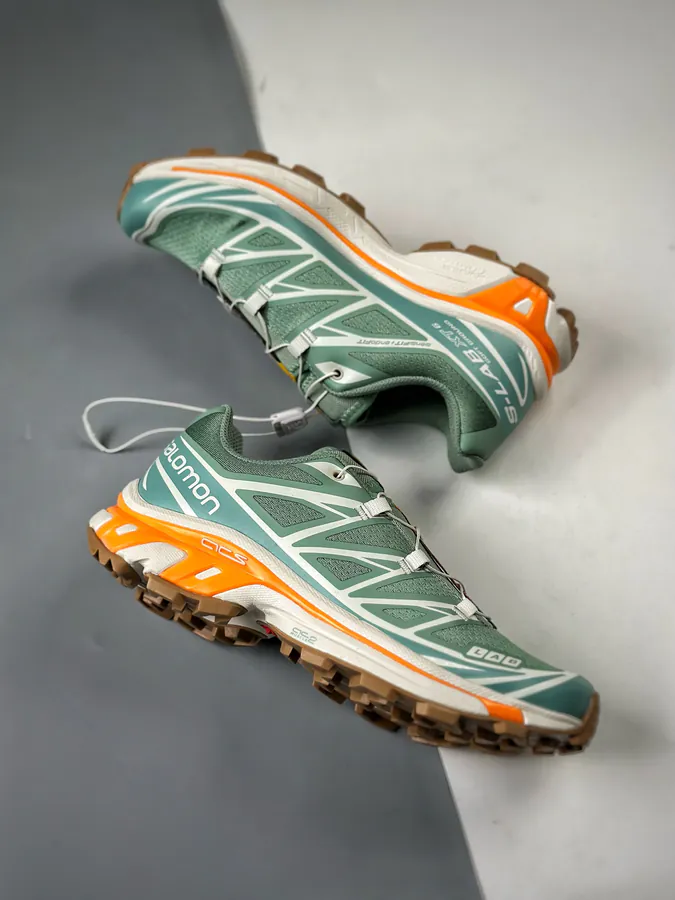 Salomon XT 6 Vintage Tech Sneaker