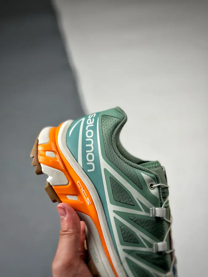 Salomon XT 6 Vintage Tech Sneaker