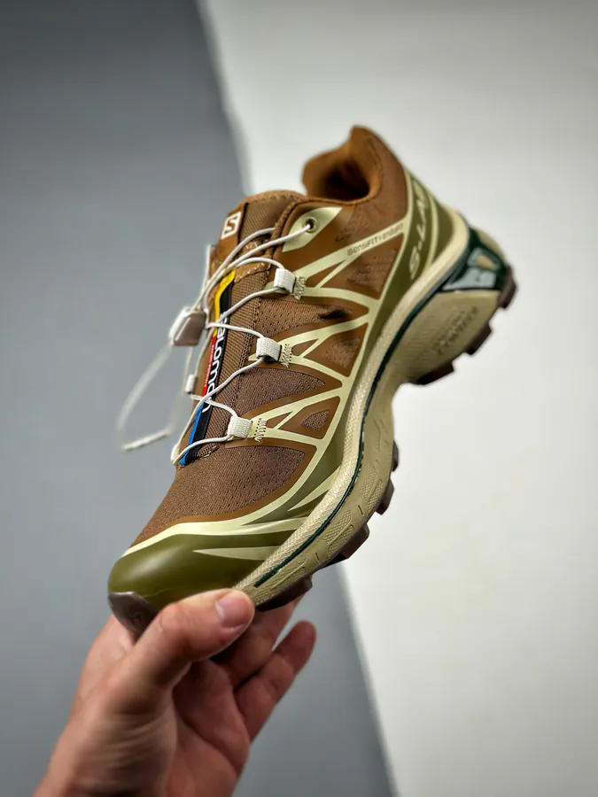 Salomon XT 6 Vintage Tech Sneaker