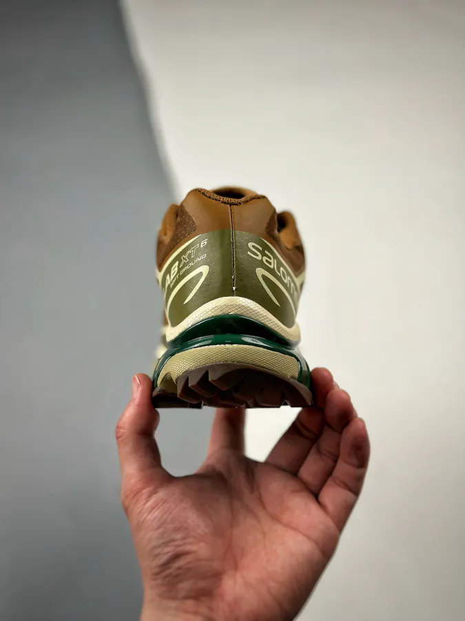 Salomon XT 6 Vintage Tech Sneaker