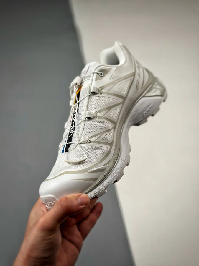 Salomon XT 6 Vintage Style Running Shoes