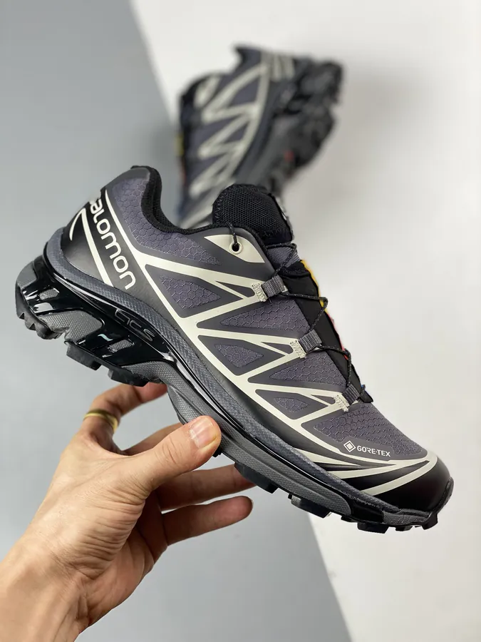 Salomon XT 6 EXPANSE Trendy Trail Running Shoes