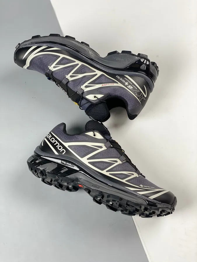 Salomon XT 6 EXPANSE Trendy Trail Running Shoes