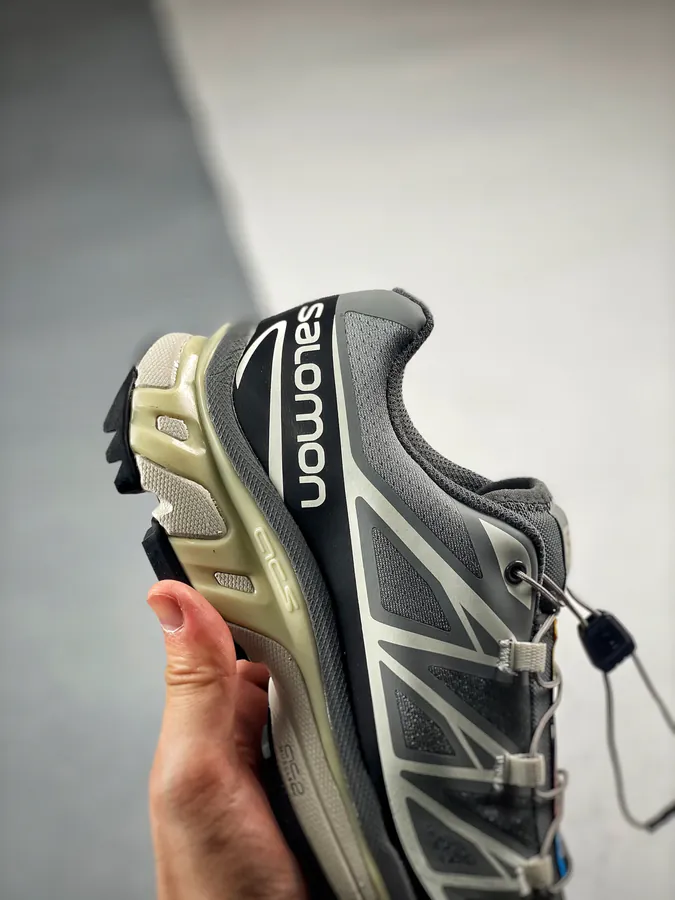 Salomon XT 6 EXPANSE Trendy Outdoor Running Shoes