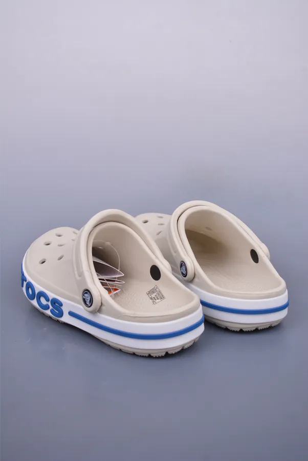 Crocs Belay Lightweight Summer Sandals with Classic Design
