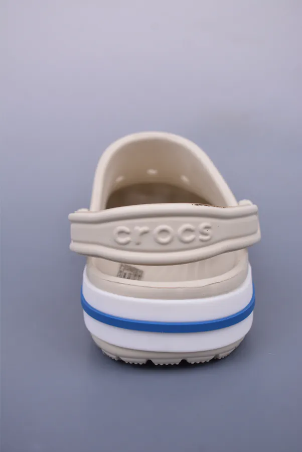 Crocs Belay Lightweight Summer Sandals with Classic Design