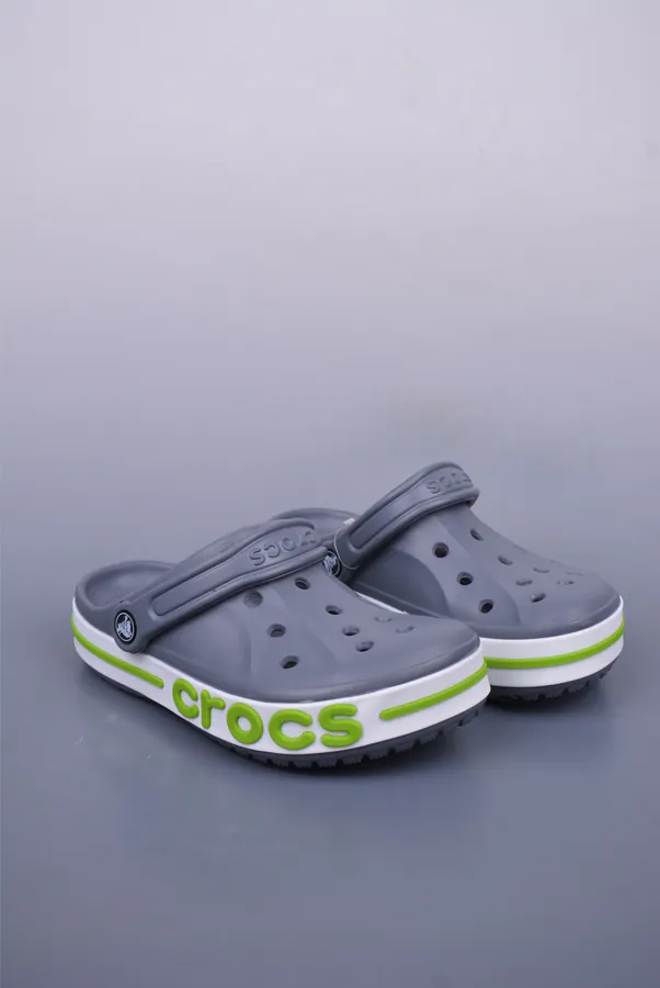 Crocs Belay Lightweight Summer Sandals with Classic Design