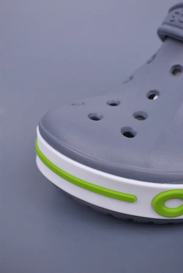 Crocs Belay Lightweight Summer Sandals with Classic Design