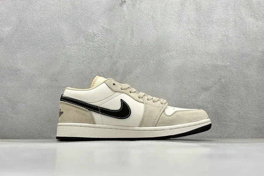 Fraent x Travis Scott x Air 1 Low 三方联名 Low Sneaker