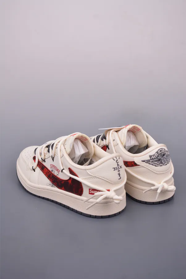 Fraent x Travis Scott x Air 1 Low 三方联名低帮倒钩鞋