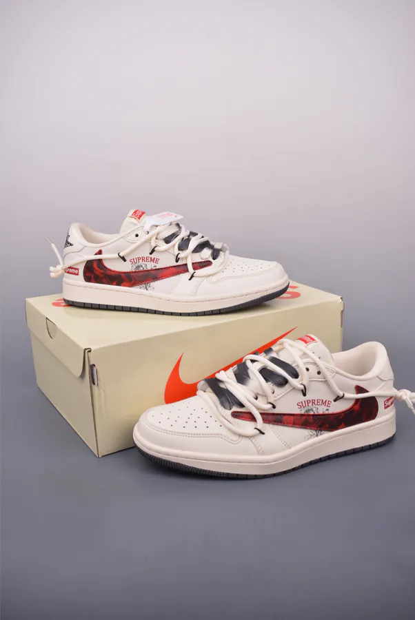 Fraent x Travis Scott x Air 1 Low 三方联名低帮倒钩鞋