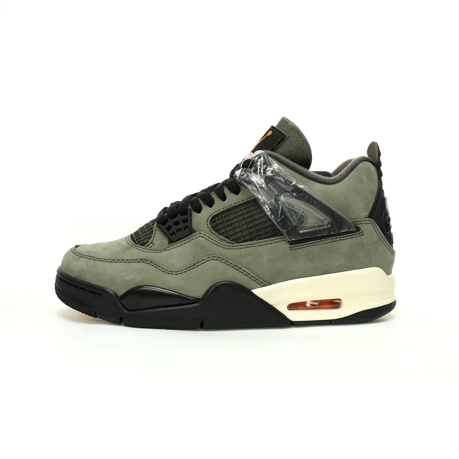 UNDEFEATED x Air 4 Retro Mid 4th Generation Basketball Shoe