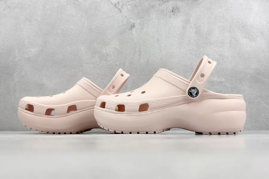 Crocs Cloud Clog Classic Upgrade with Thick Sole