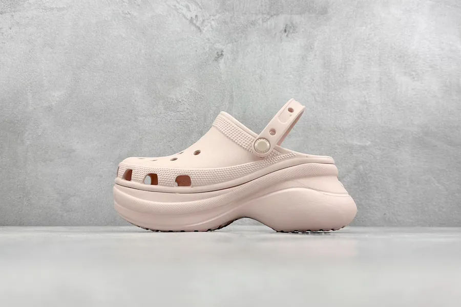 Cloud Crocs Retro Sandals with Thick Sole