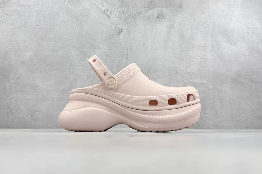 Cloud Crocs Retro Sandals with Thick Sole