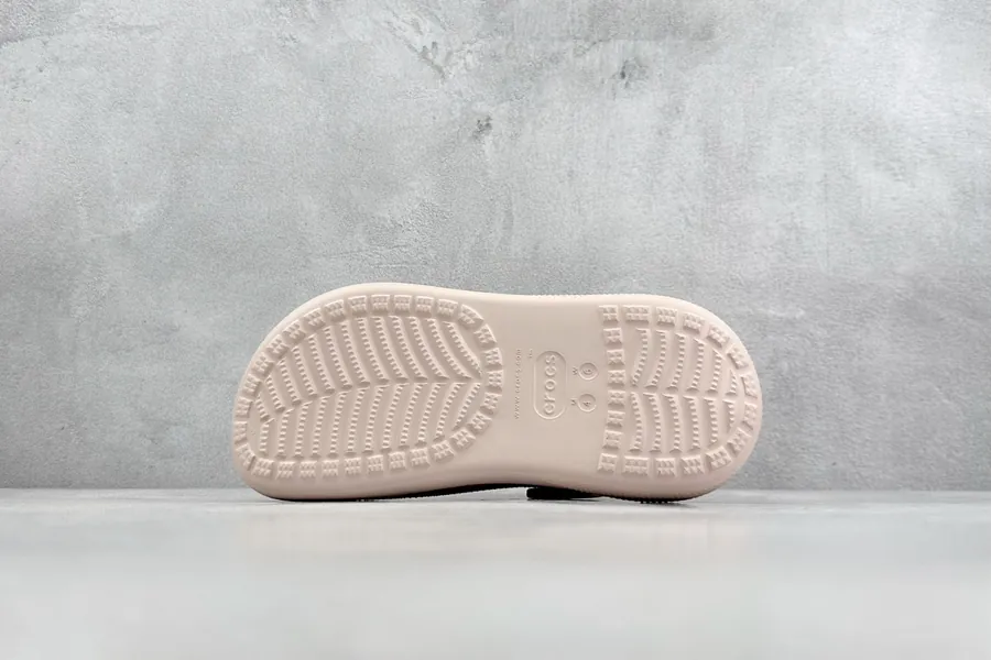 Cloud Croc Original Retro Beach Sandals with Thick Sole
