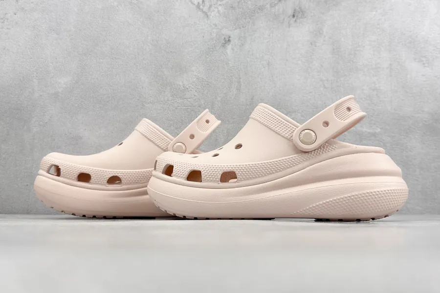 Cloud Croc Original Retro Beach Sandals with Thick Sole