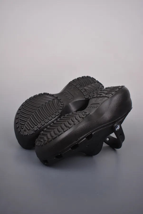 Crocs 4CM Cloud Sole, Summer & Beach Use