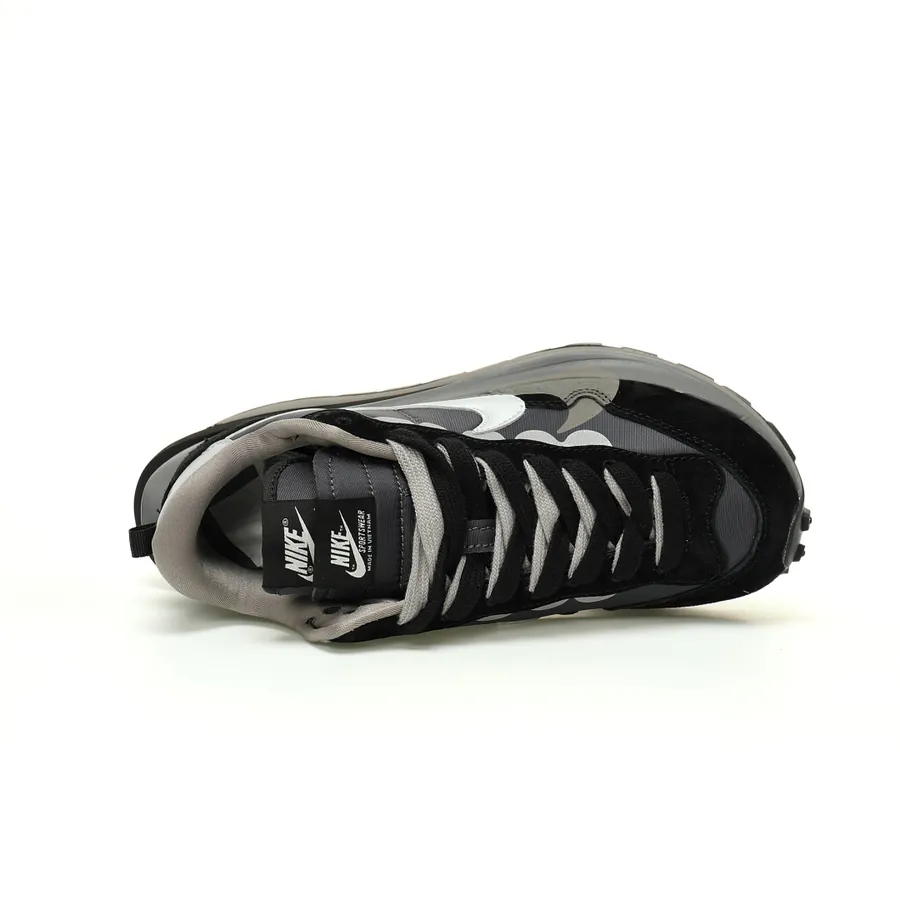Sacai x Nike VaporWaffle 3.0 BlackSilverGrey
