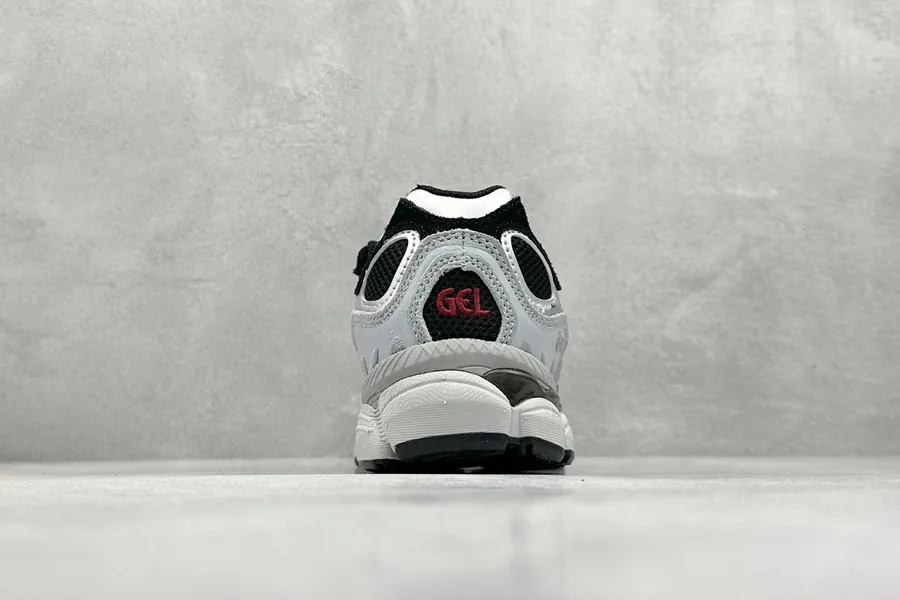 ASI GEL C Low Top Athletic Sneakers