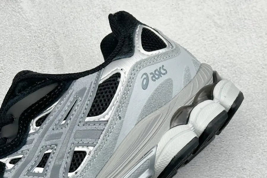 ASI GEL C Low Top Athletic Sneakers
