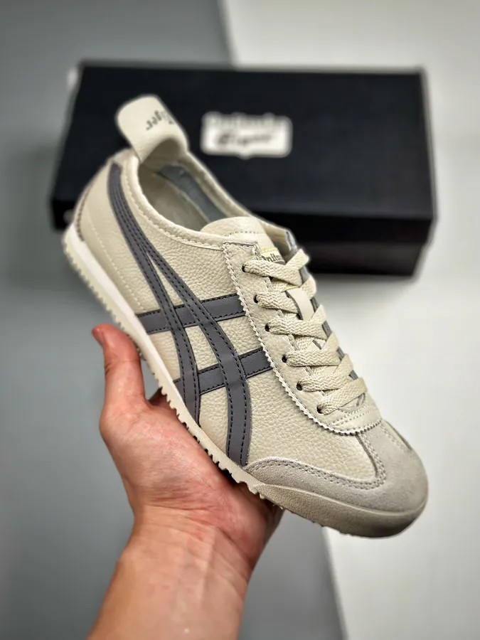 Onitsuka Tiger Mexico 66 Deluxe Sneaker with NFC Function