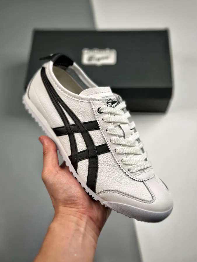 Onitsuka Tiger Mexico 66 Deluxe Premium Handcrafted Sneaker