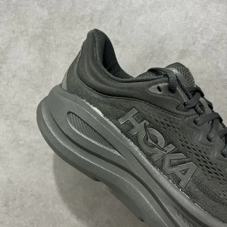 Hoka One One Bondi 9 Wide Premium Running Shoes