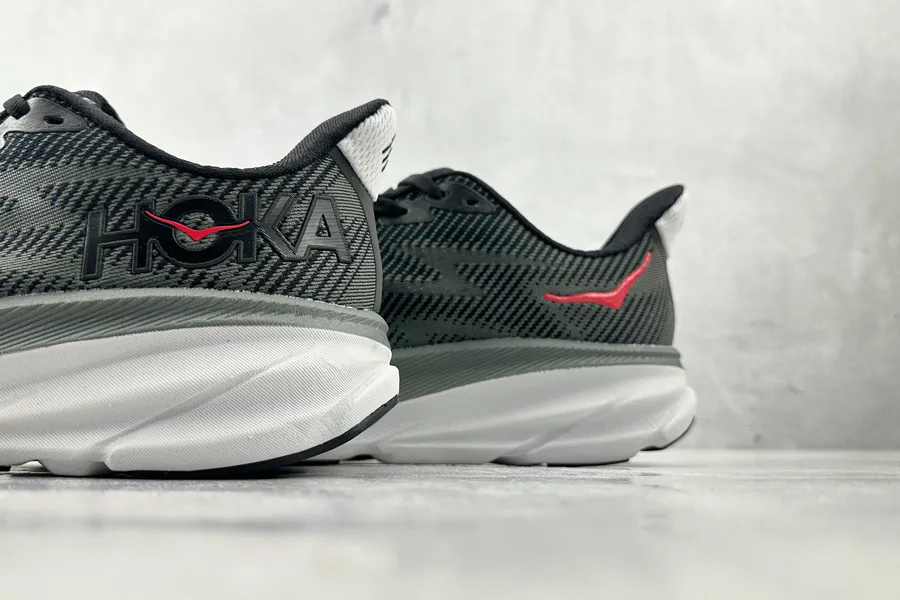 One One ifton 9 in Black Gray
