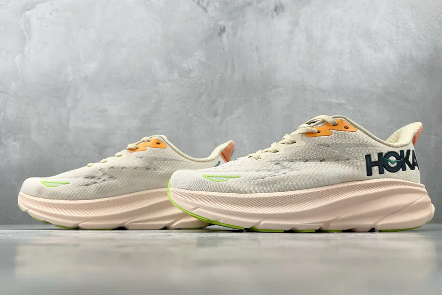 ONE ONE ifton 9 in Beige