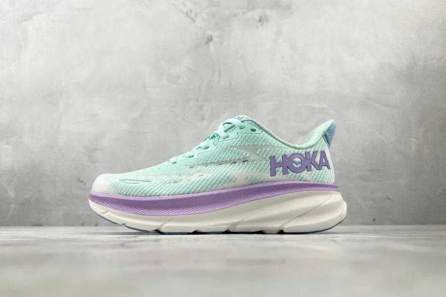 ONE ONE ifton 9 in Light Sea Blue and Fuzzy Purple
