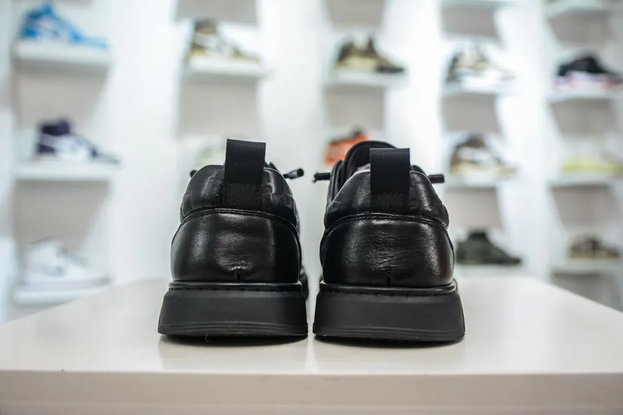 ECCO Love Classic Slip On Sneakers