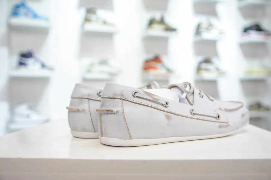 MiuMiu Driving Shoes with Retro Touch