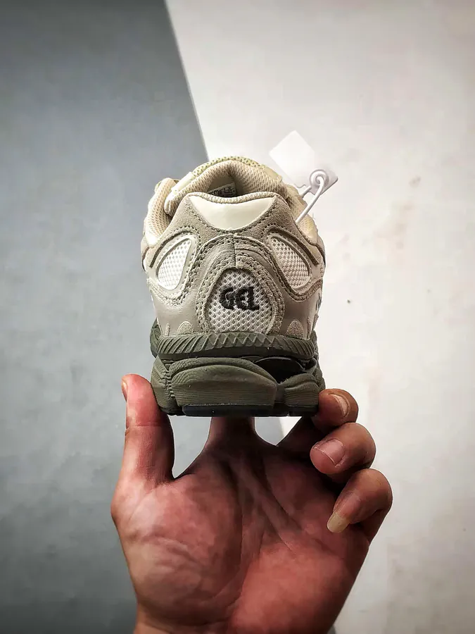 ASI GEL C Retro Sneaker