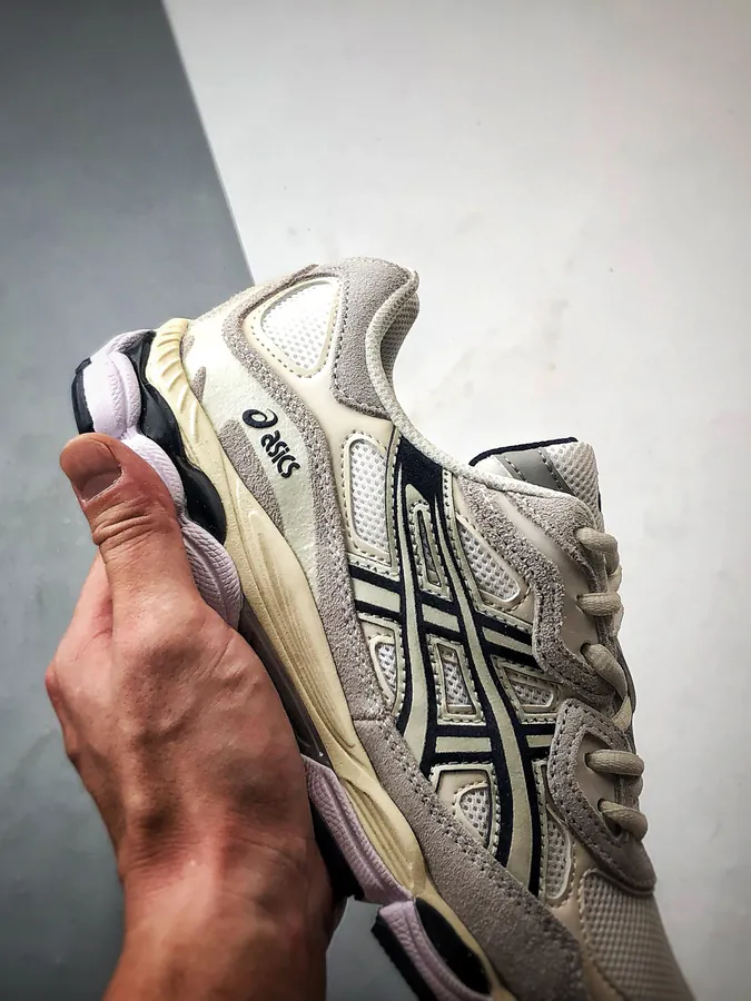 ASI Gel C Retro Sneaker