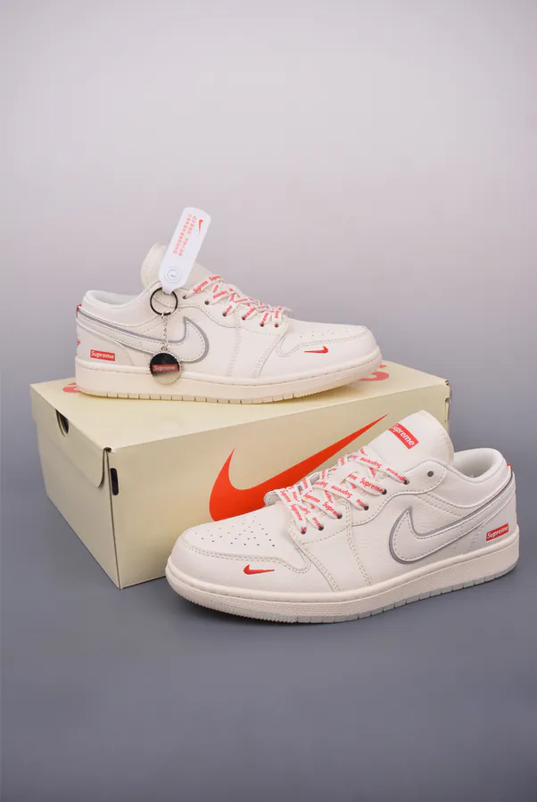 CX Exclusive KK Version Air 1 Collaboration