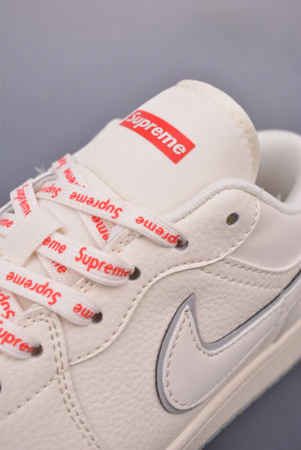 CX Exclusive KK Version Air 1 Collaboration
