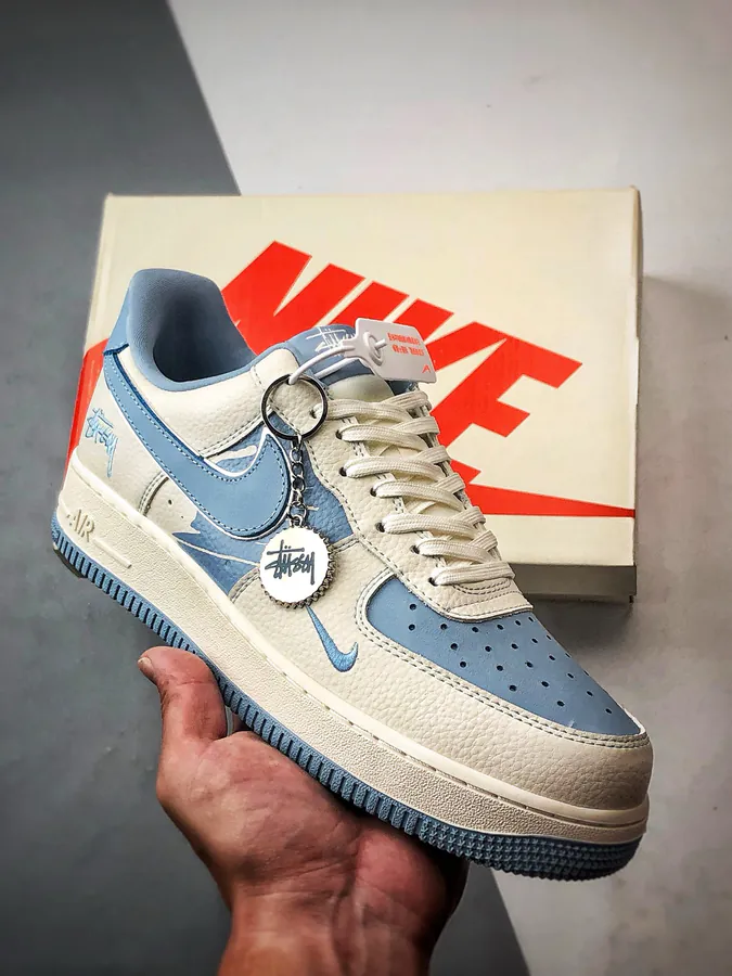 Stussy x Air Force 1 Low Classic Air Force Silhouette