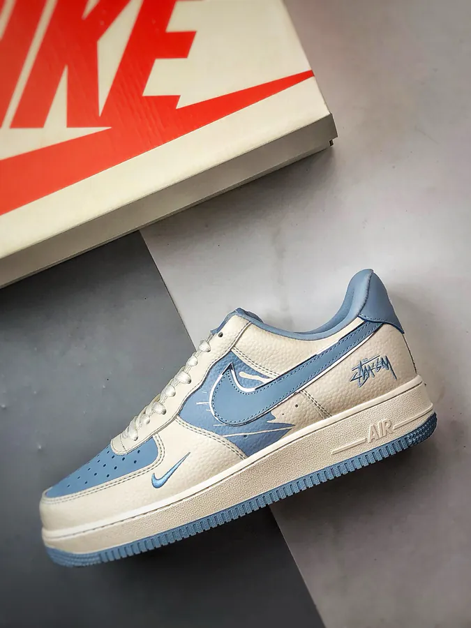 Stussy x Air Force 1 Low Classic Air Force Silhouette